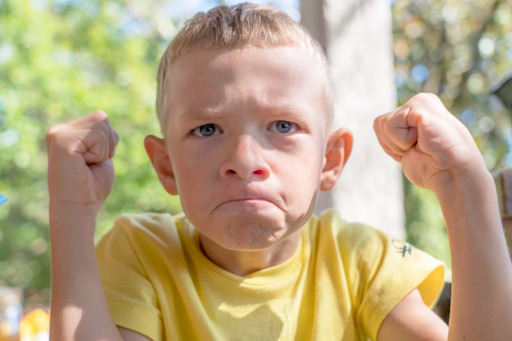 les crises et colère des enfants