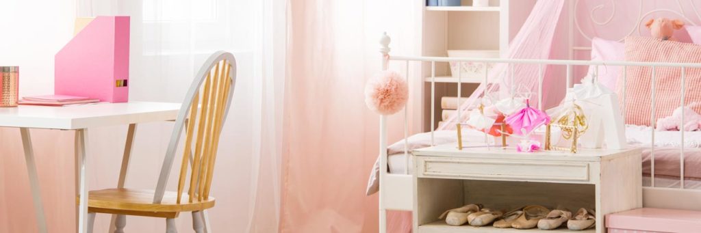 idées de dés chambre fille avec tipi