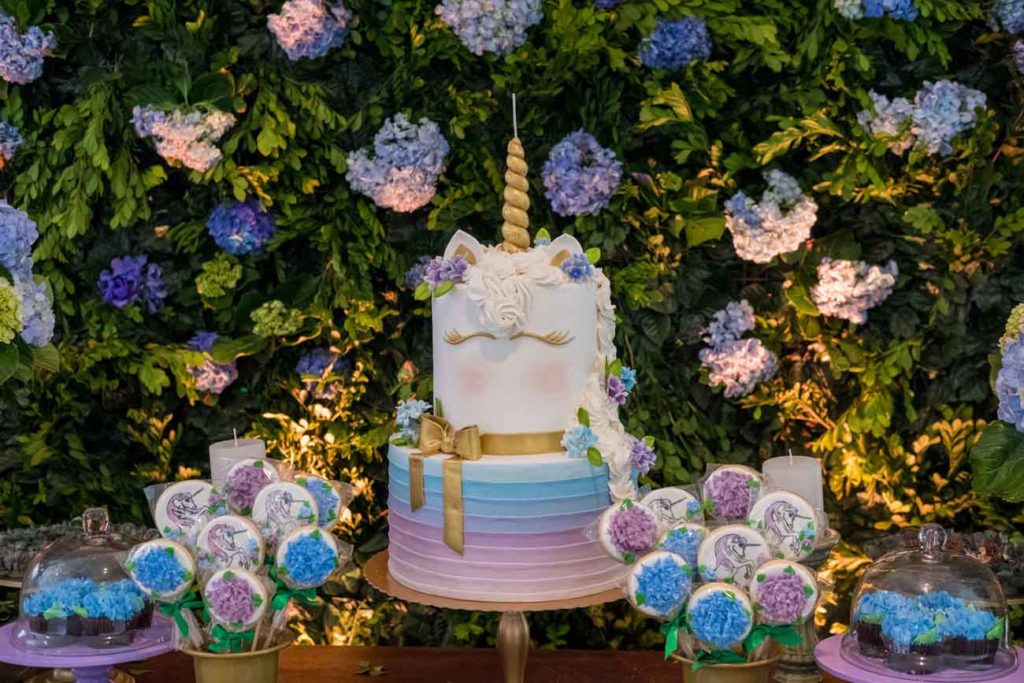 gateau licorne pour un anniversaire