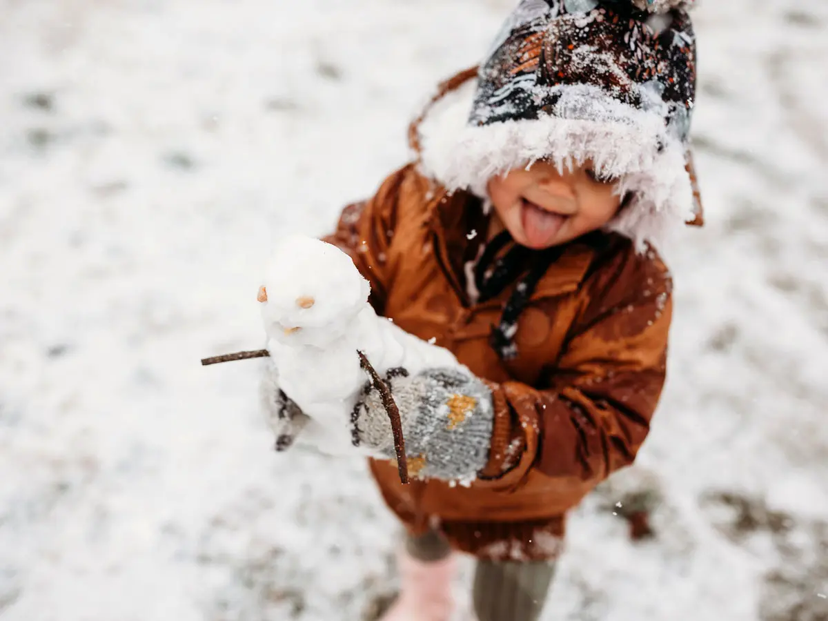 Comment bien préparer vos vacances d'hiver à la neige avec bébé ?