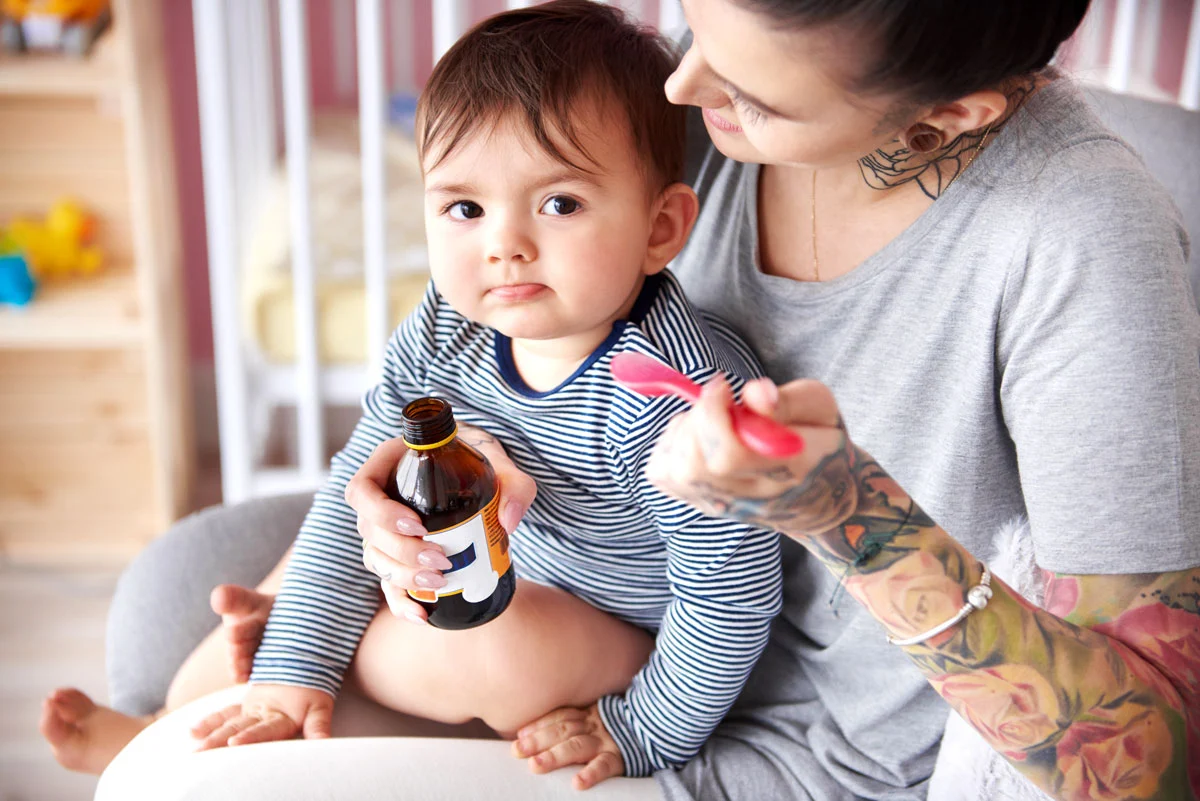 Comment prévenir et gérer les petites maladies d’hiver de votre bébé ?