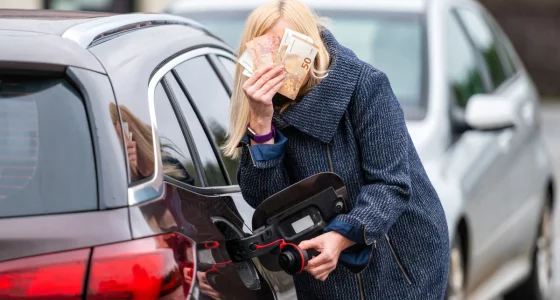 Indemnité carburant 2024 : pouvez vous bénéficier du chèque carburant de 100€ ?