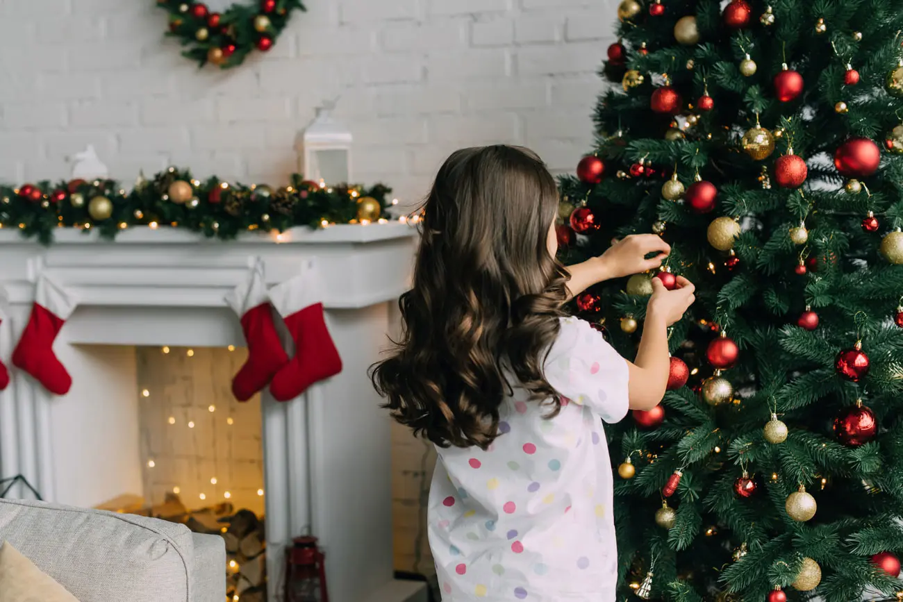 Décorez votre salon en famille : 5 idées DIY de Noël qui feront briller les yeux de vos enfants