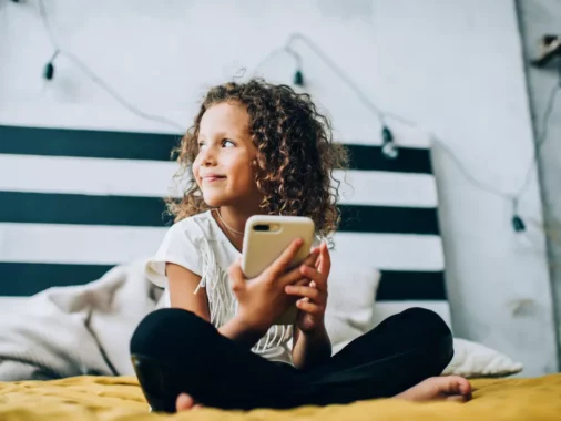 Quand est-il approprié de donner un smartphone à votre enfant ?