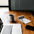 découvrez l'art du journaling, une pratique inspirante qui vous aide à explorer vos pensées, exprimer vos émotions et renforcer votre bien-être personnel. apprenez à intégrer cette habitude dans votre quotidien pour une vie plus réfléchie et plus épanouissante.
